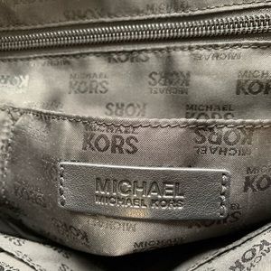 MK purse black